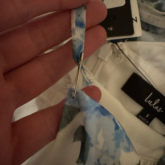 Lulus Cultivate Crushes Blue Floral Tiered Midi Dress S NWT Broken Strap - Picture 5 of 8